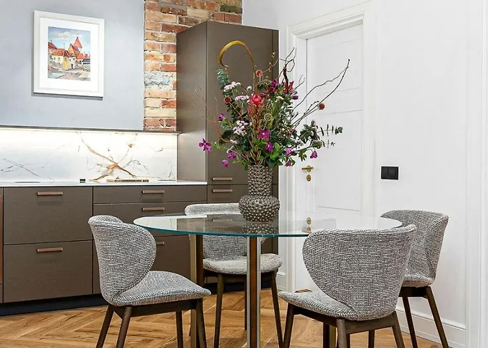 Luxury Living In The Heart Of In 3